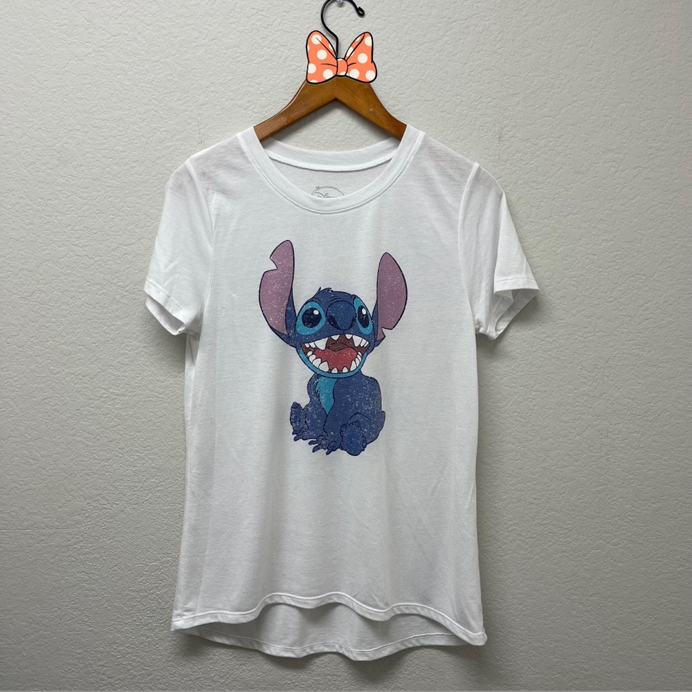DISNEY Lilo and Stitch Women’s White Graphic Tee Size Large